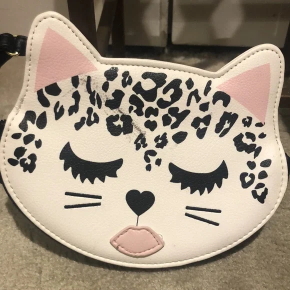 Vintage Betsey Johnson kitten wristlet found in drawer. - Picture 8 of 8